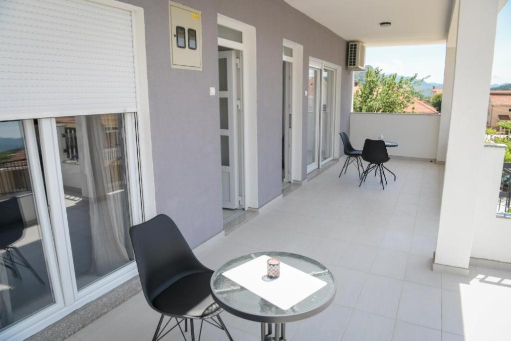 Apartments Tila Trebinje Buitenkant foto